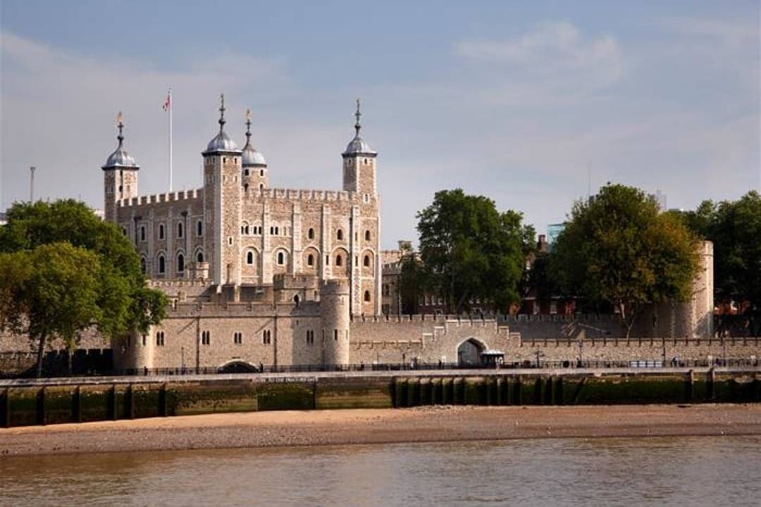A photo showing the Tower Of London.