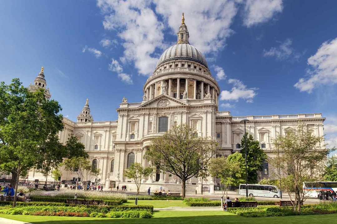 An image of St Paul's Cathedral from a distance.