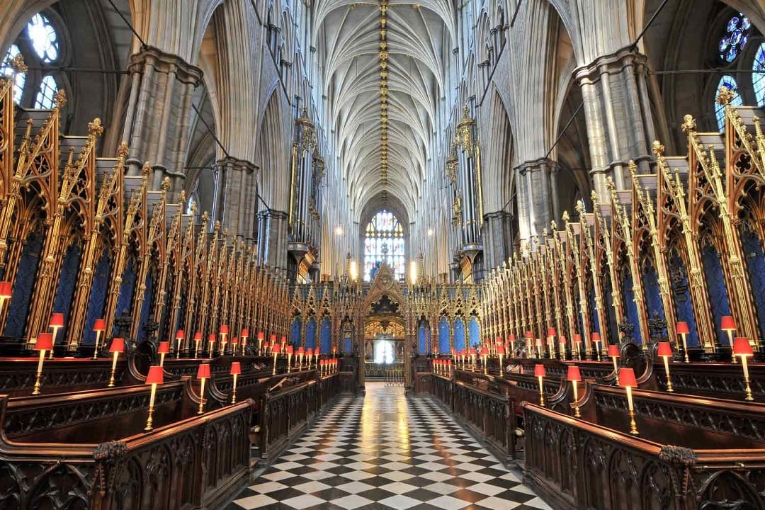 An image of the inside of Westminster Abbey.