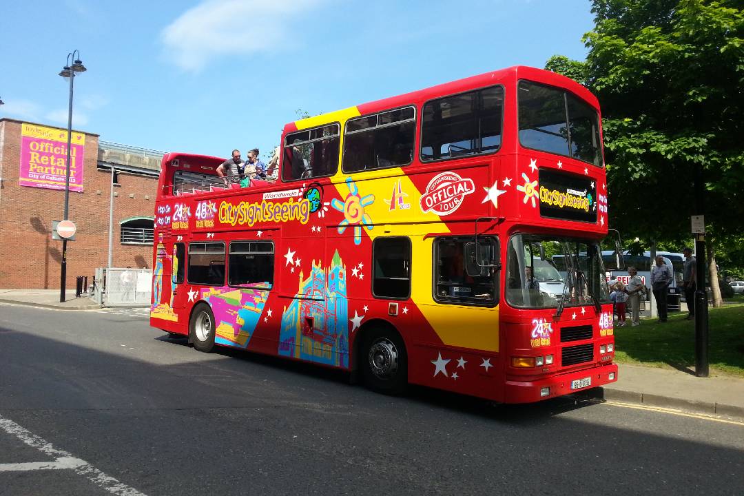 hop on bus tour derry