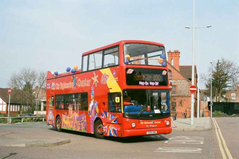 A photo of a Chester bus tour.