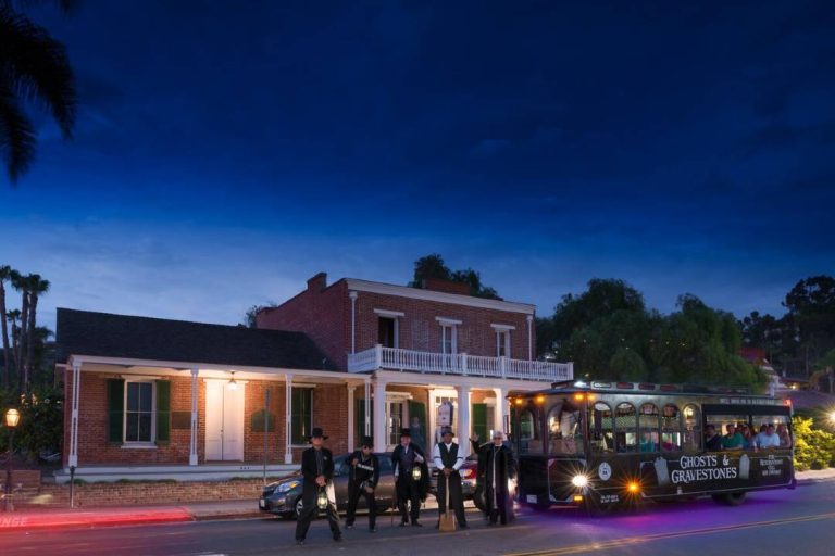 A photo of the Whaley House Museum with the Ghost & Gravestones tour.