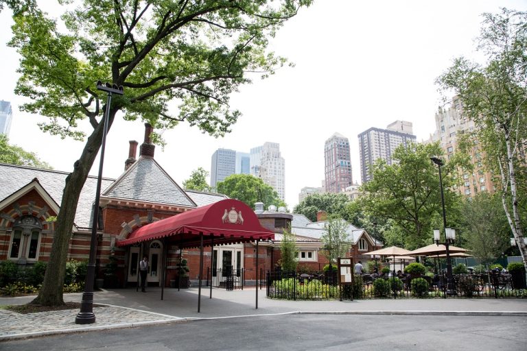 A photo of the Tavern On the Green in Central Park.